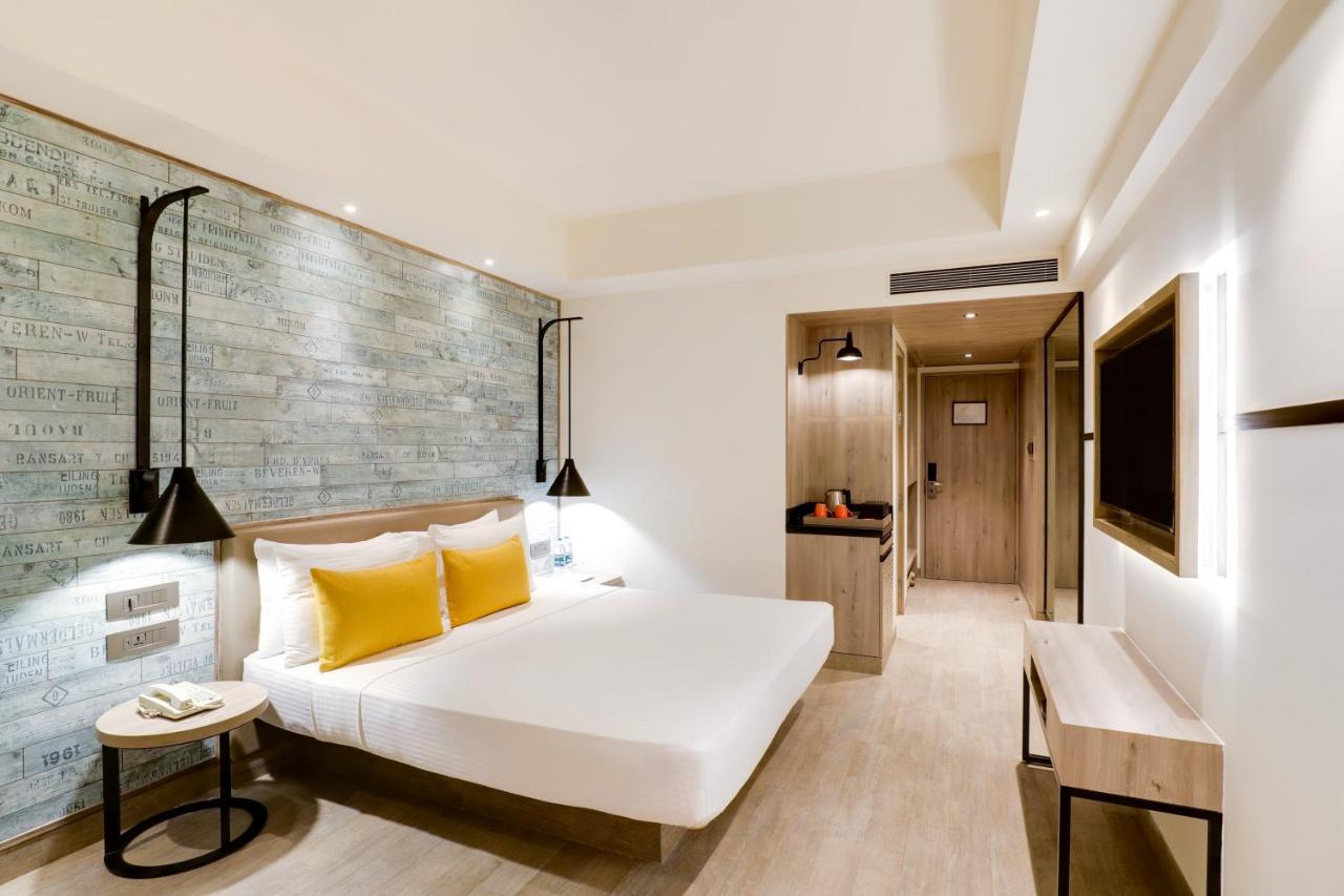 Lemon Tree Premier, Mumbai International Airport Hotell Exteriör bild