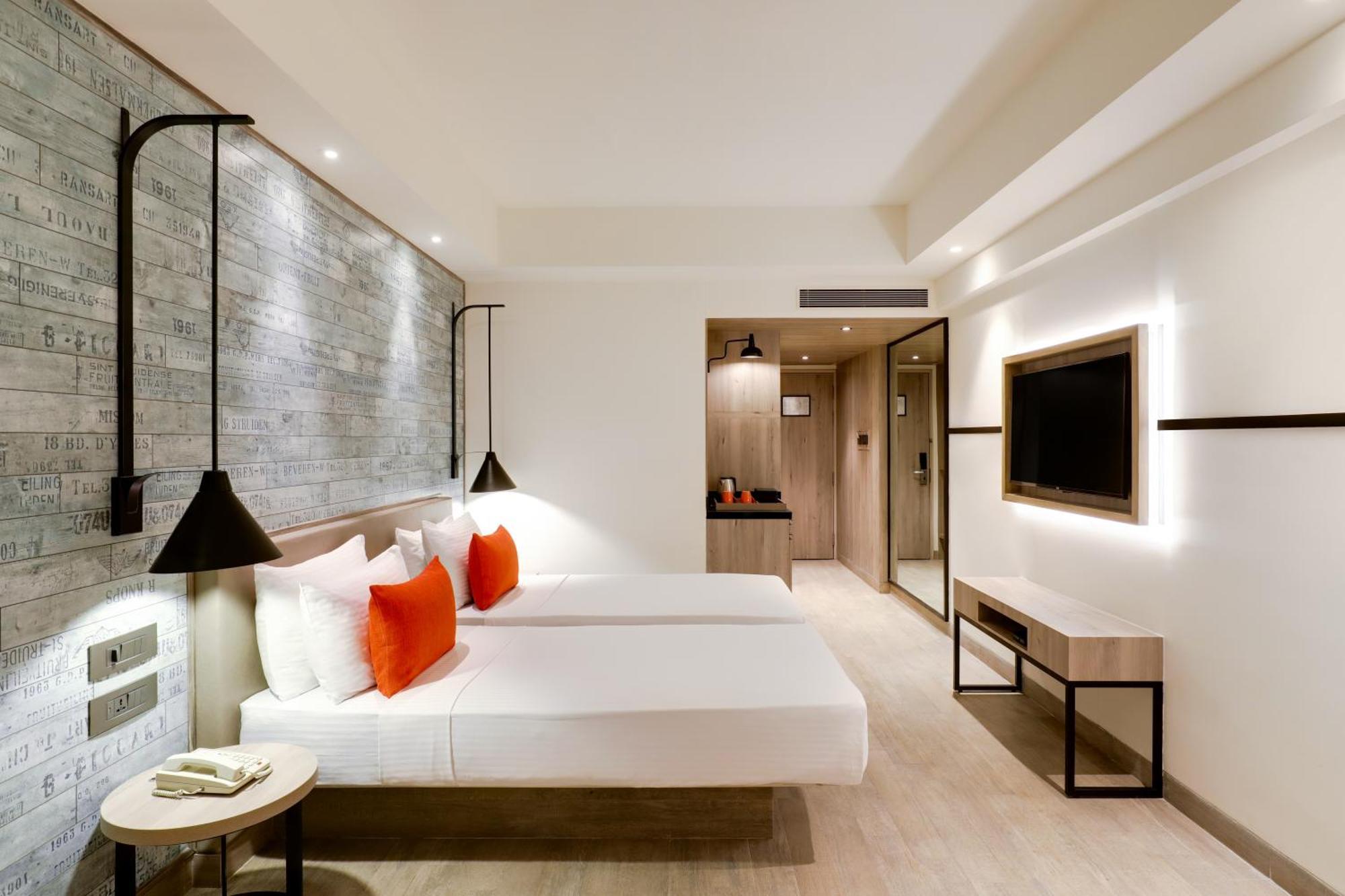 Lemon Tree Premier, Mumbai International Airport Hotell Exteriör bild